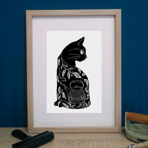 Linogravure : La chatte aux camélias
